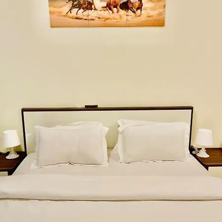 Noor 2 Bedroom Apartment For Beautiful Holiday Muscat Exterior photo