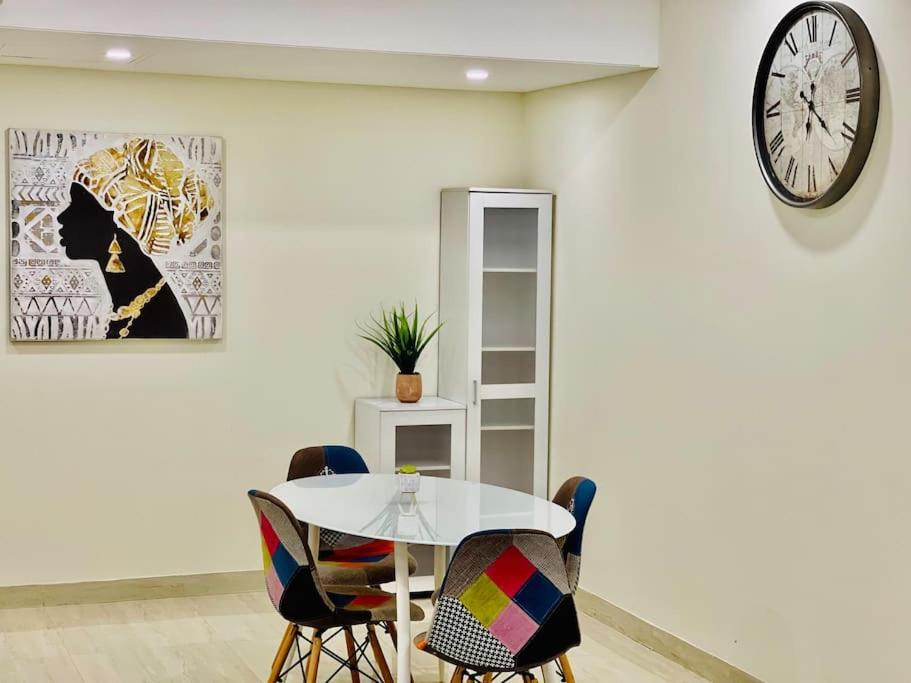Noor 2 Bedroom For Beautiful अपार्टमेंट Muscat